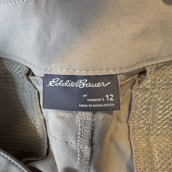 Eddie Bauer Tan Cargo Capri Pants Womens 12 Outdoor Hiking Utility Gropcore - Picture 6 of 10